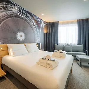 Novotel 20 Belleville Hotel Paris