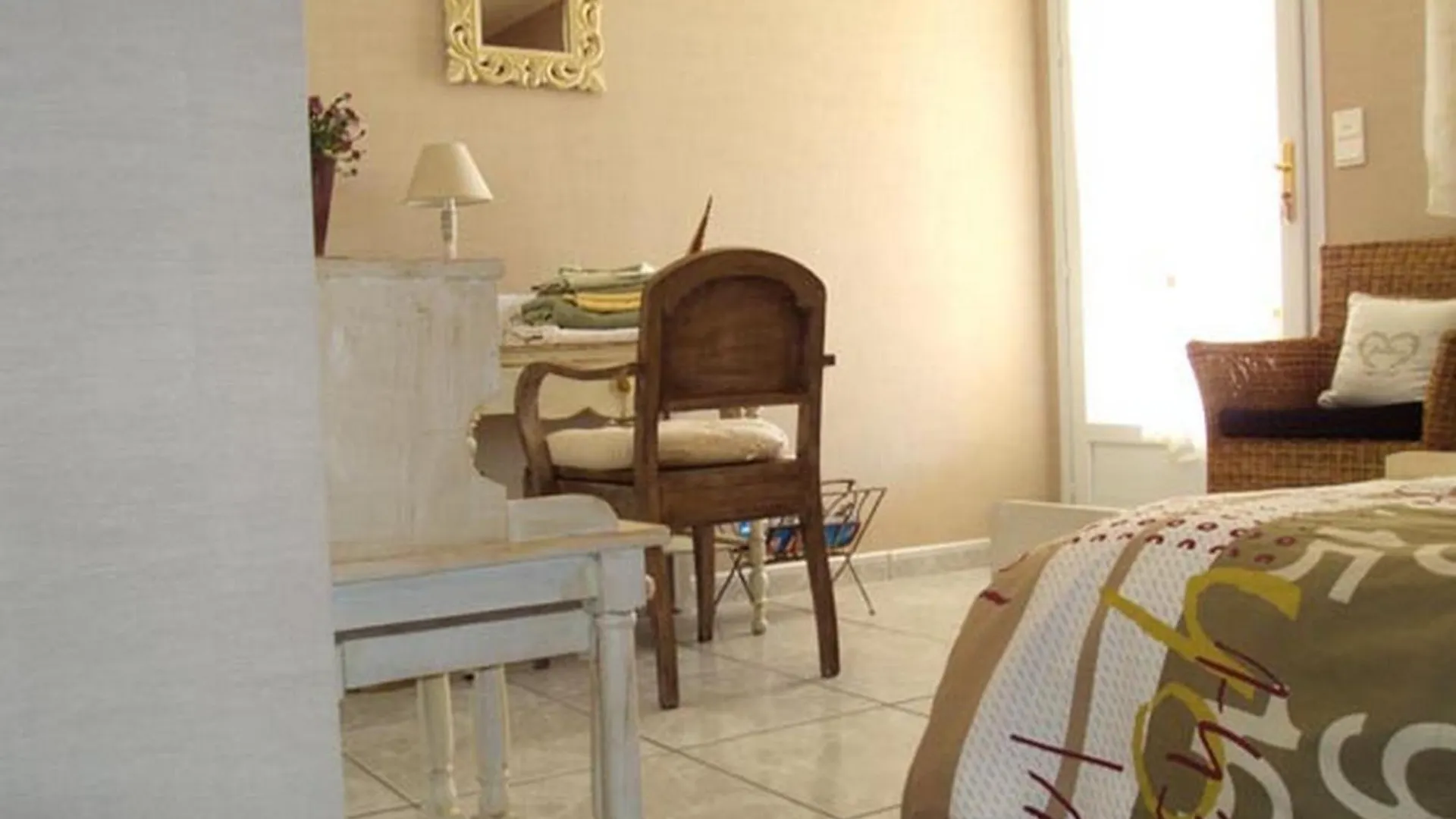 Bed & Breakfast Le Panorama - Chambres D'Hotes - Cuisine Disponible Vieille-Brioude
